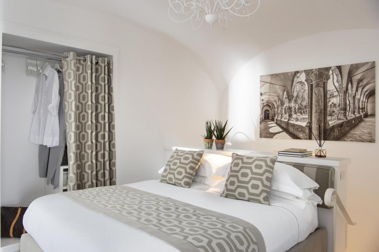 Amore Rentals - Villa Galidia Sorrente Extérieur photo