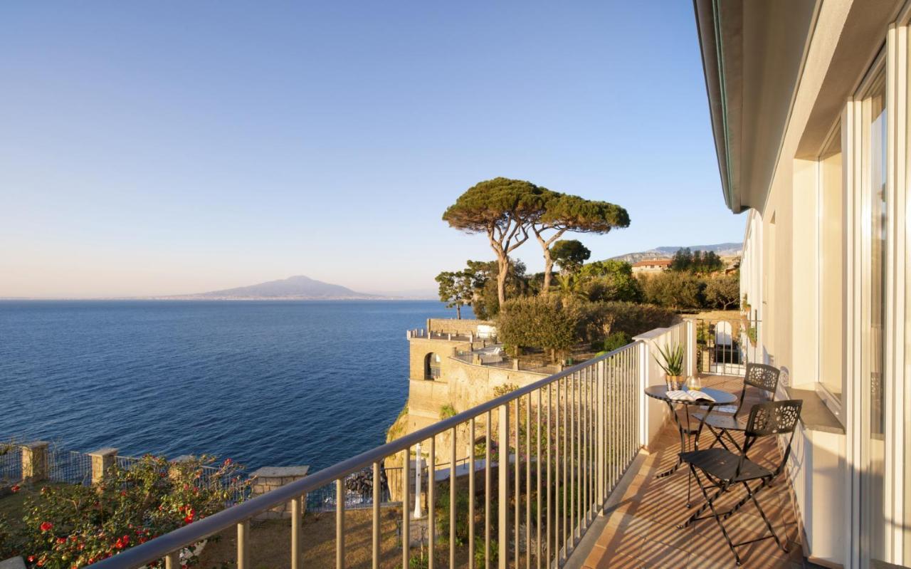 Amore Rentals - Villa Galidia Sorrente Extérieur photo