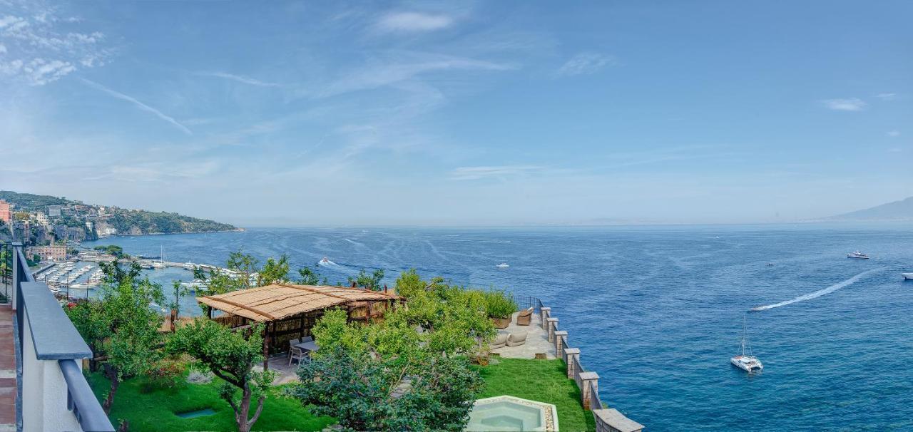 Amore Rentals - Villa Galidia Sorrente Extérieur photo