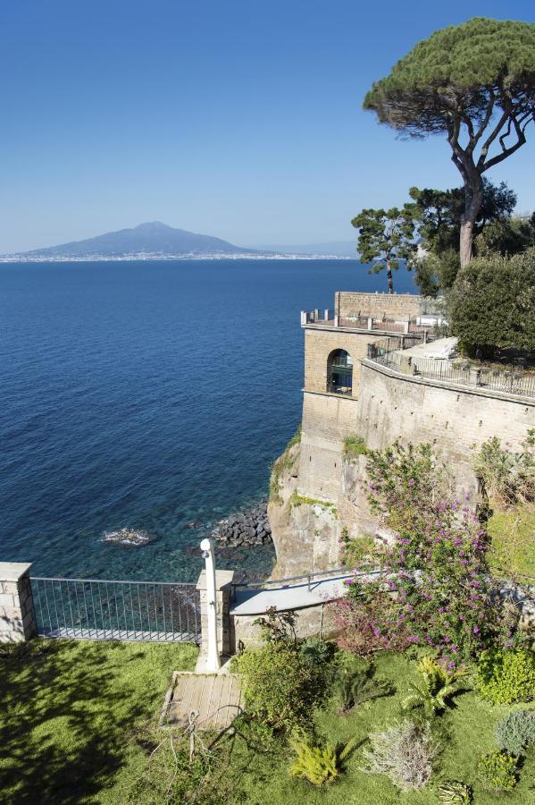 Amore Rentals - Villa Galidia Sorrente Extérieur photo